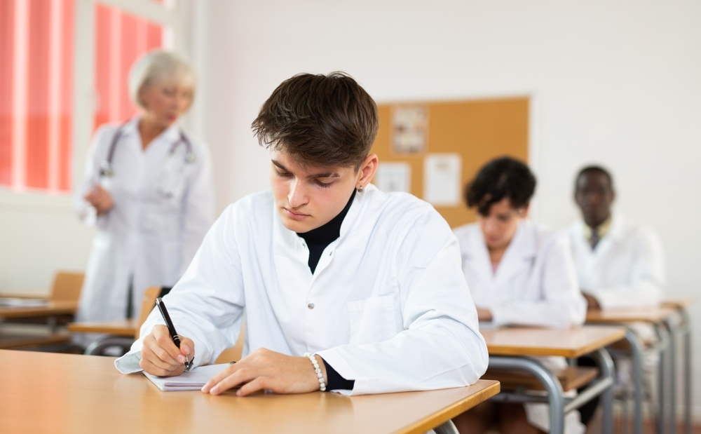 MD vs MS vs DNB vs Diploma: Which to Choose After MBBS