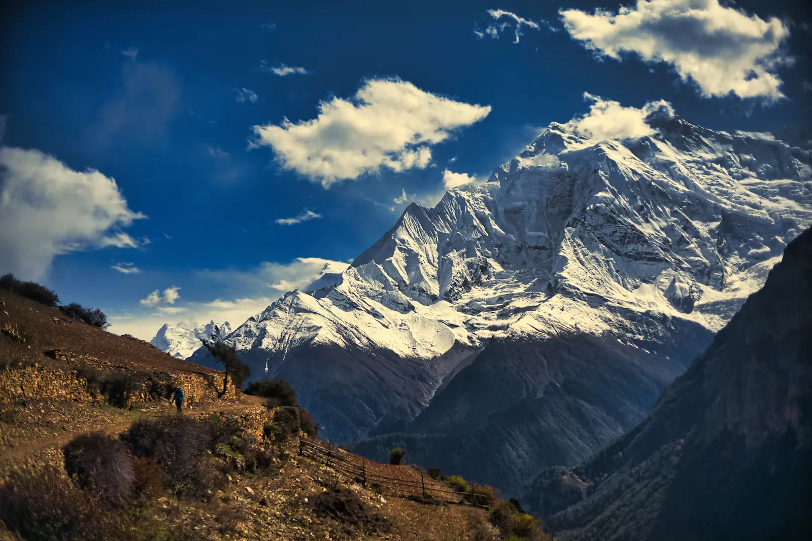 Snowcapped Himalayan peaks near Nepal's Kathmandu Valley, the setting for a medical elective in Nepal