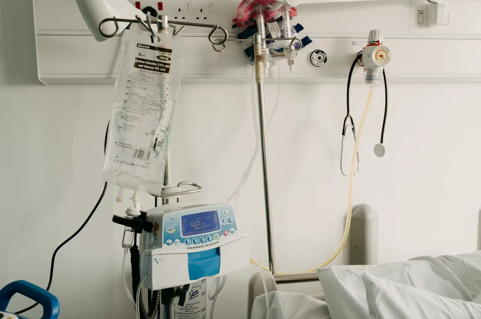 Observership vs Clinical Elective: The Difference