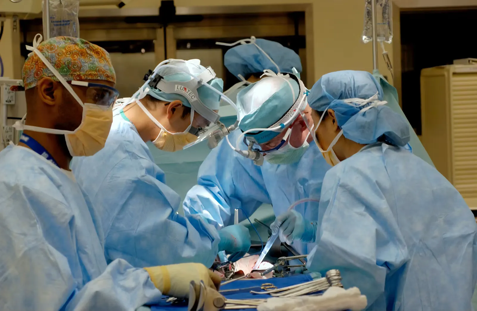 How to Become a Neurosurgeon in India: Two Real Routes