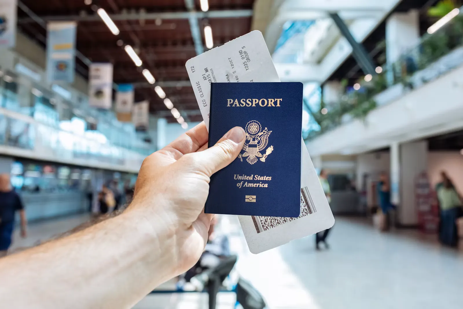 Reisepass Auslandspraktikum: Fristen, Kosten, Notpass