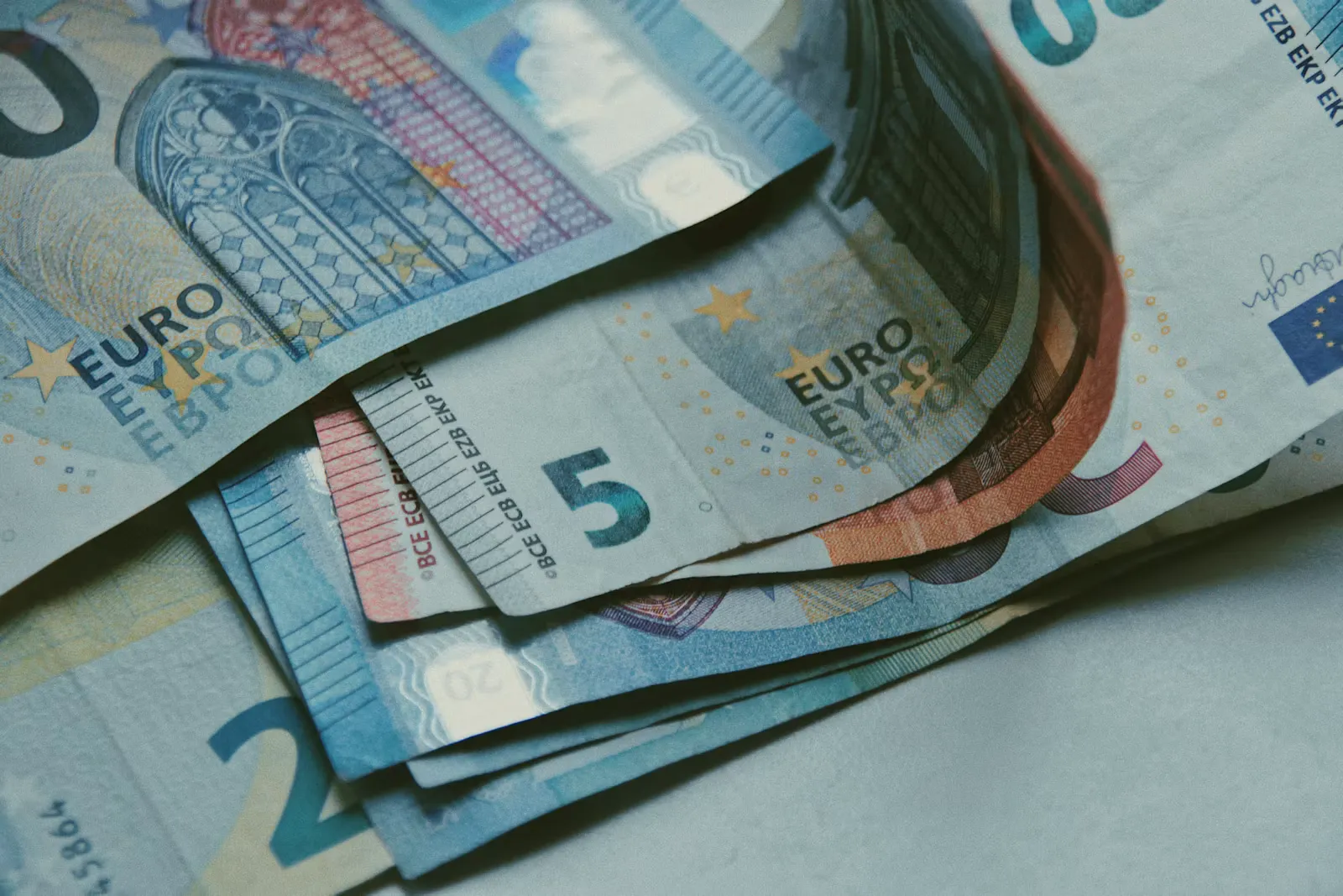How to Fund a Clinical Placement Abroad: 2026 Guide