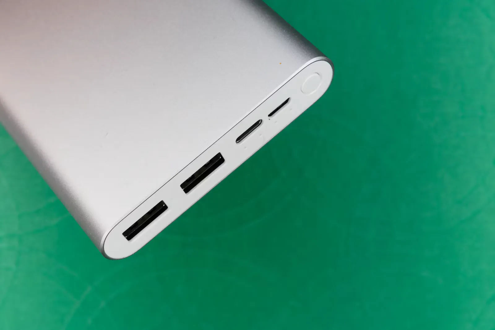 Powerbank Flugzeug 2027: Regeln für dein Auslandspraktikum