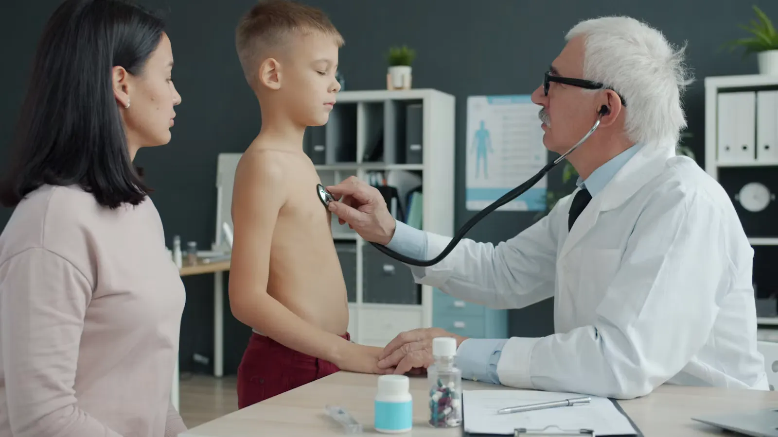 Pneumonia on a Medical Elective: What Students Will See