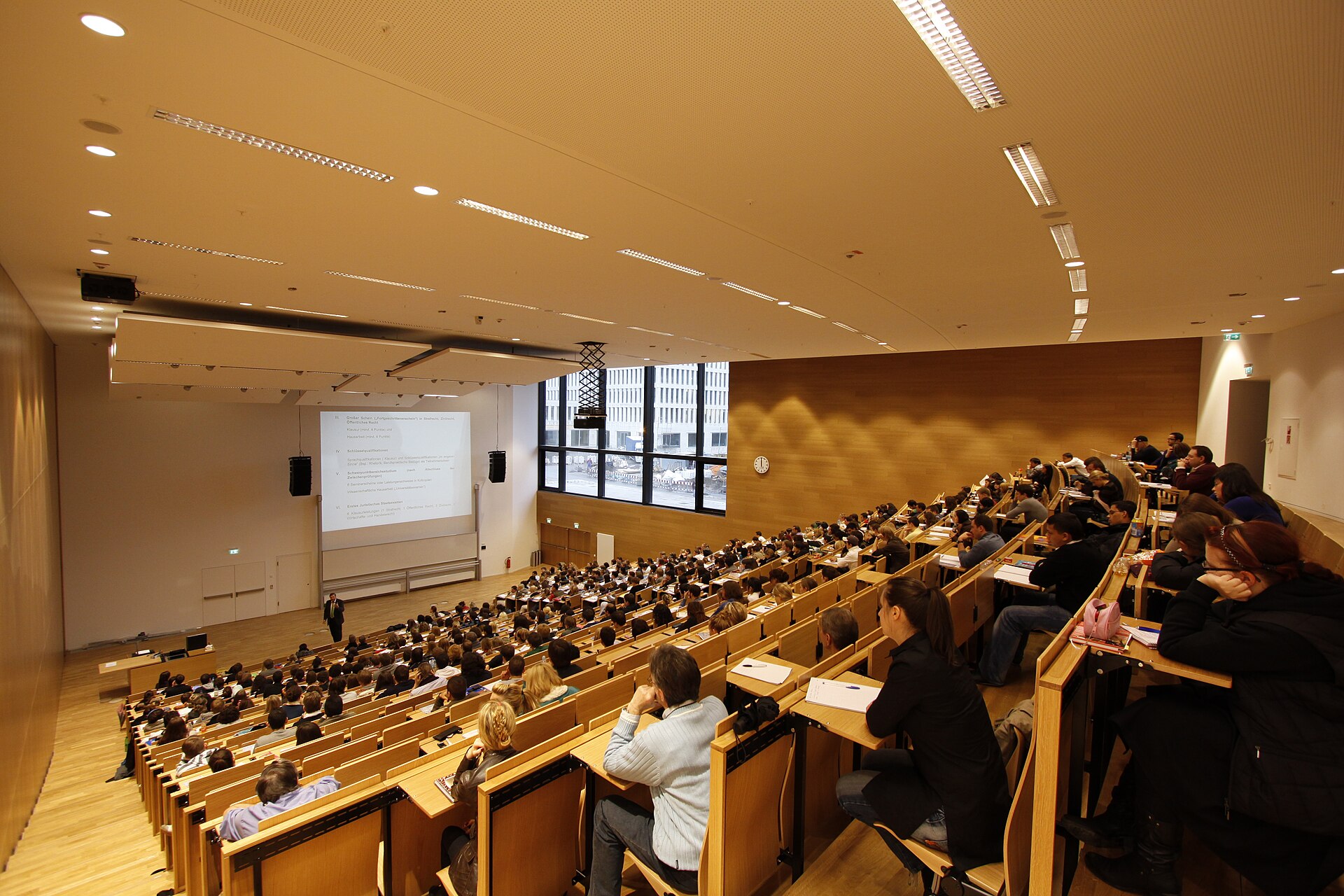 Studienplatzausbau Medizin 2026: mehr Plätze, gleicher NC?